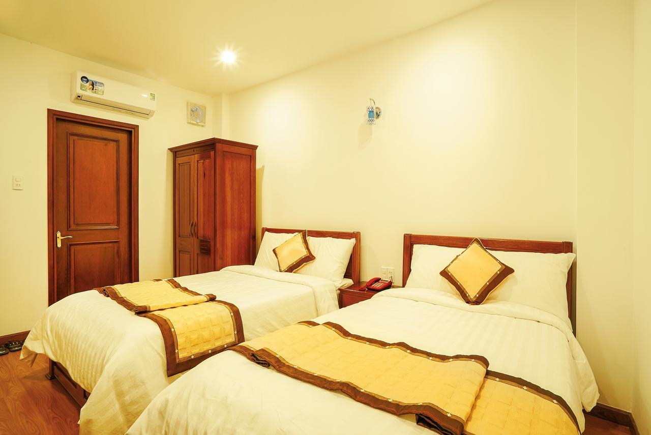Thanh Thanh Hotel Куи Нхон Екстериор снимка
