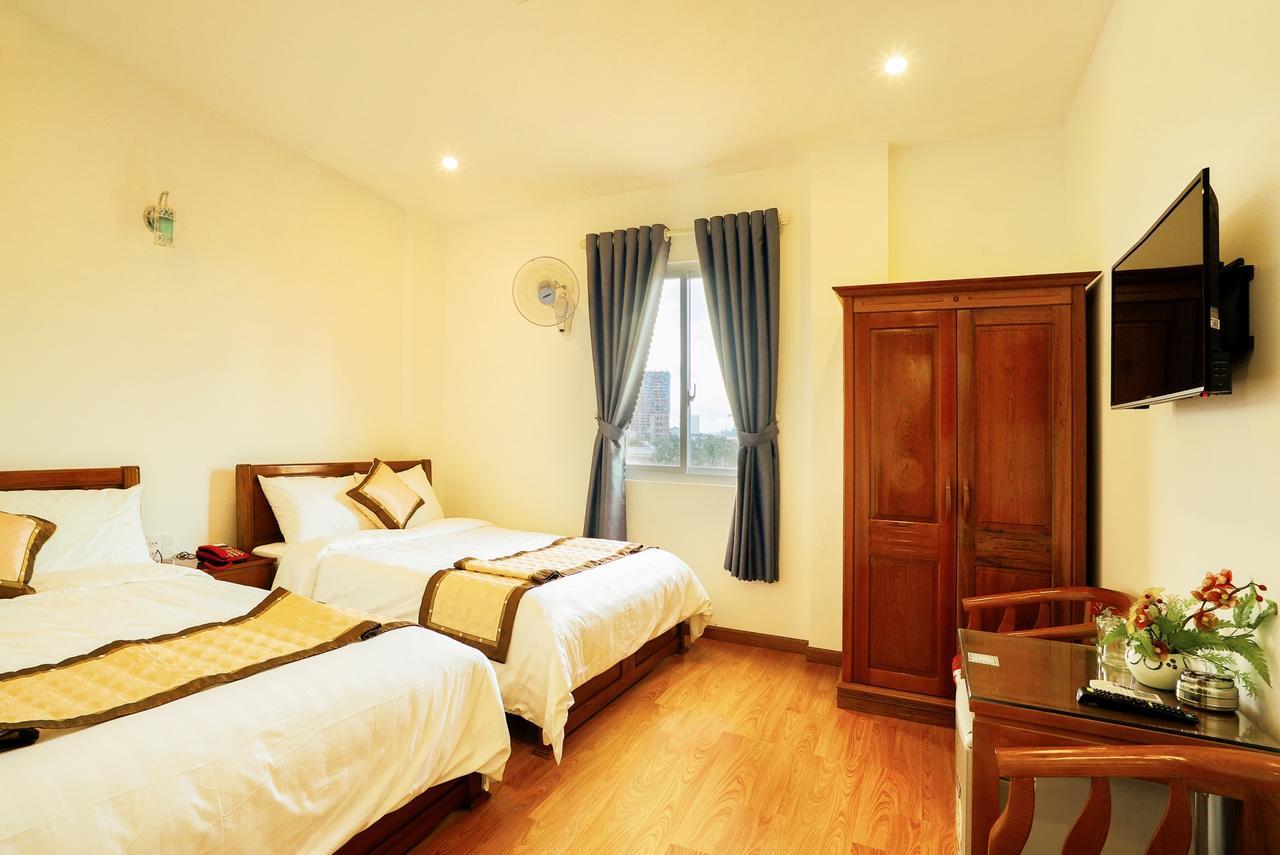 Thanh Thanh Hotel Куи Нхон Екстериор снимка