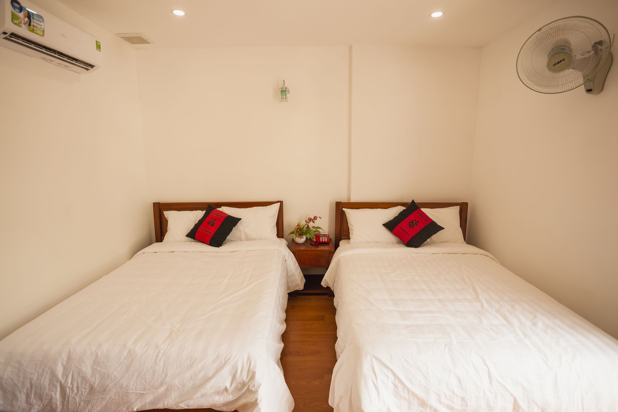 Thanh Thanh Hotel Куи Нхон Екстериор снимка