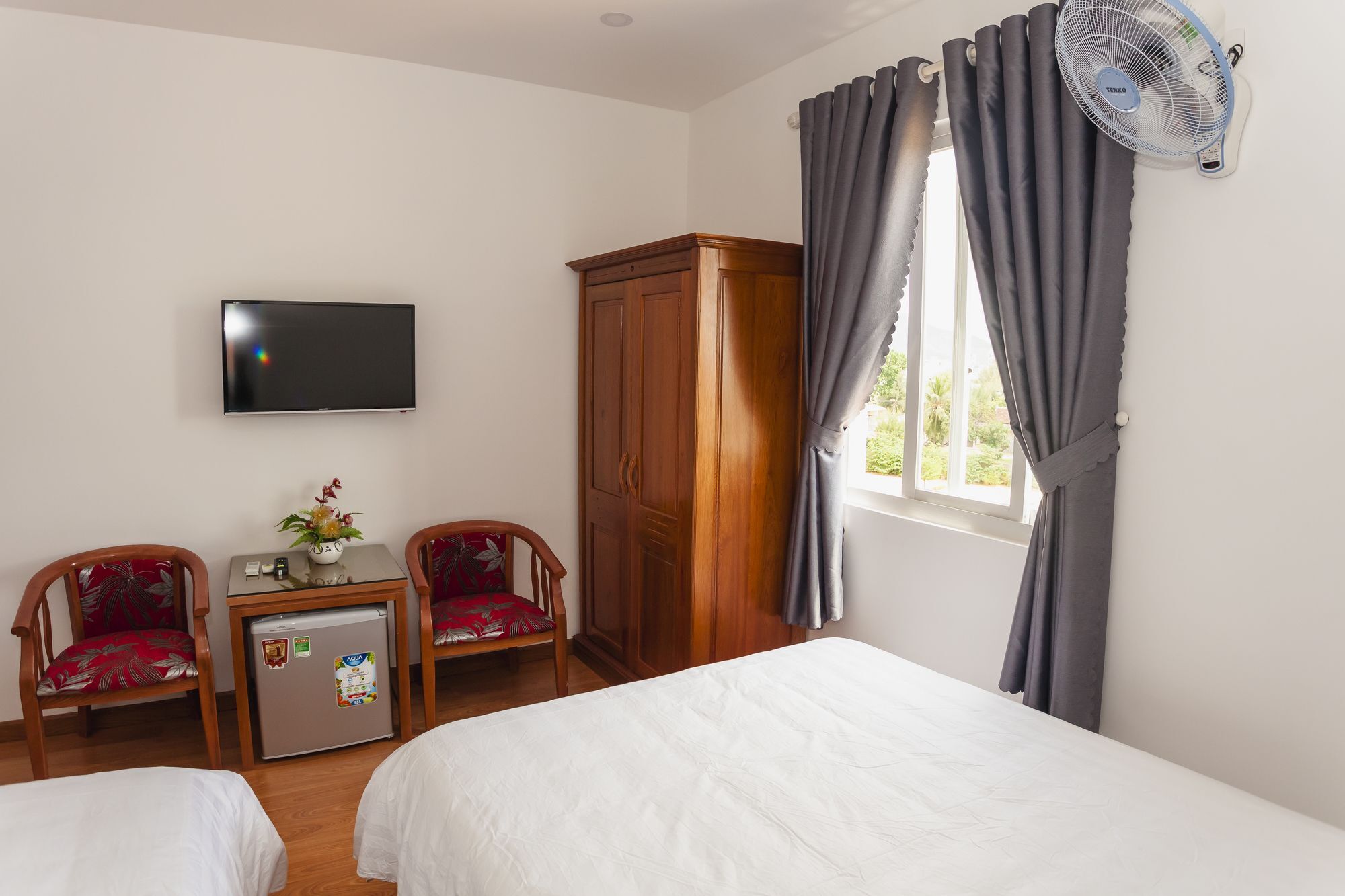 Thanh Thanh Hotel Куи Нхон Екстериор снимка